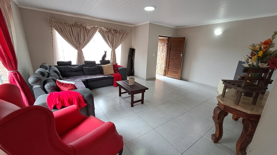 3 Bedroom Property for Sale in Frankfort Free State